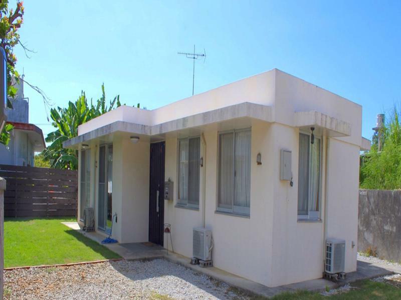 Motobu Cottage Nobaru Exteriör bild