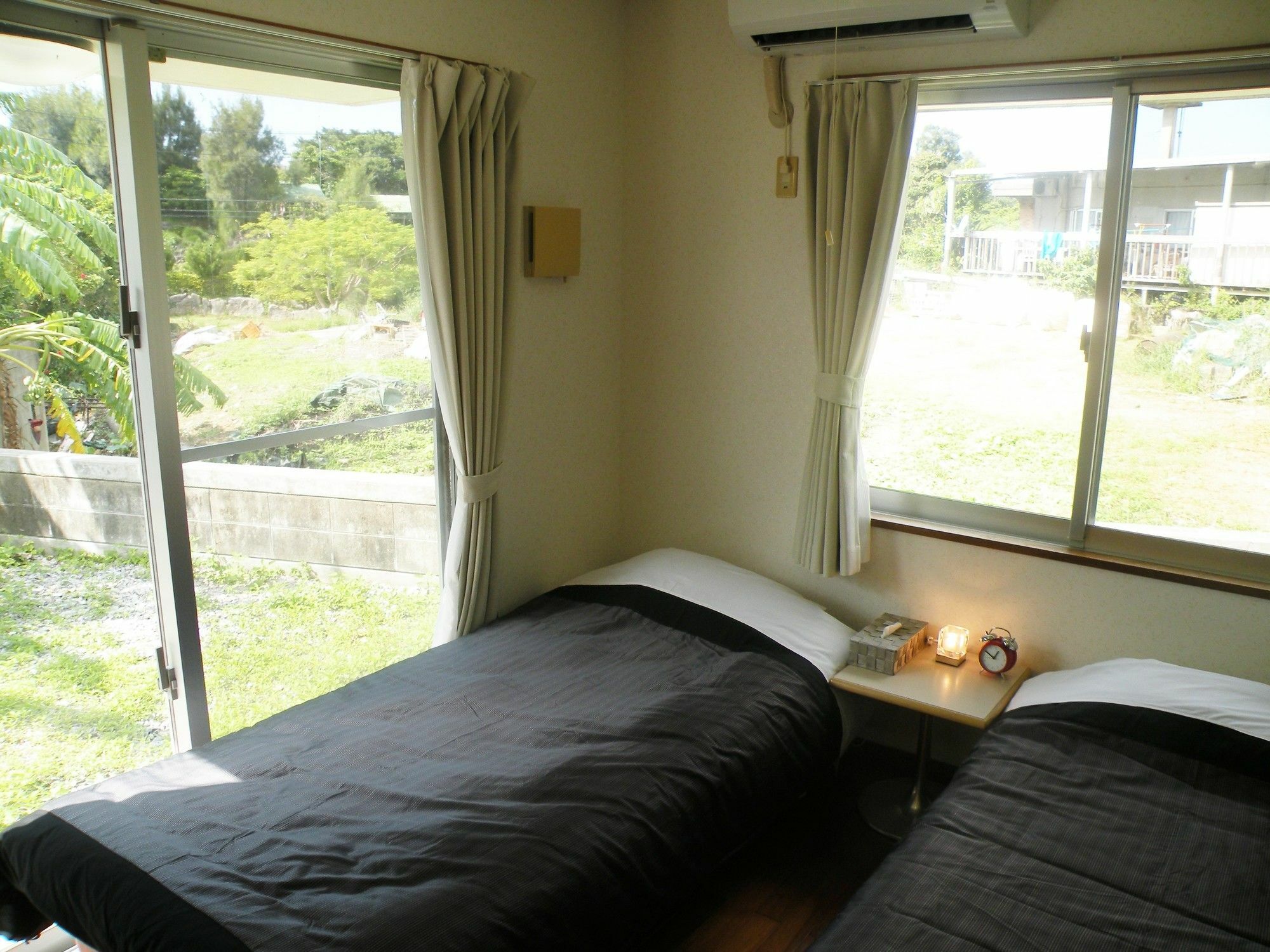 Motobu Cottage Nobaru Exteriör bild