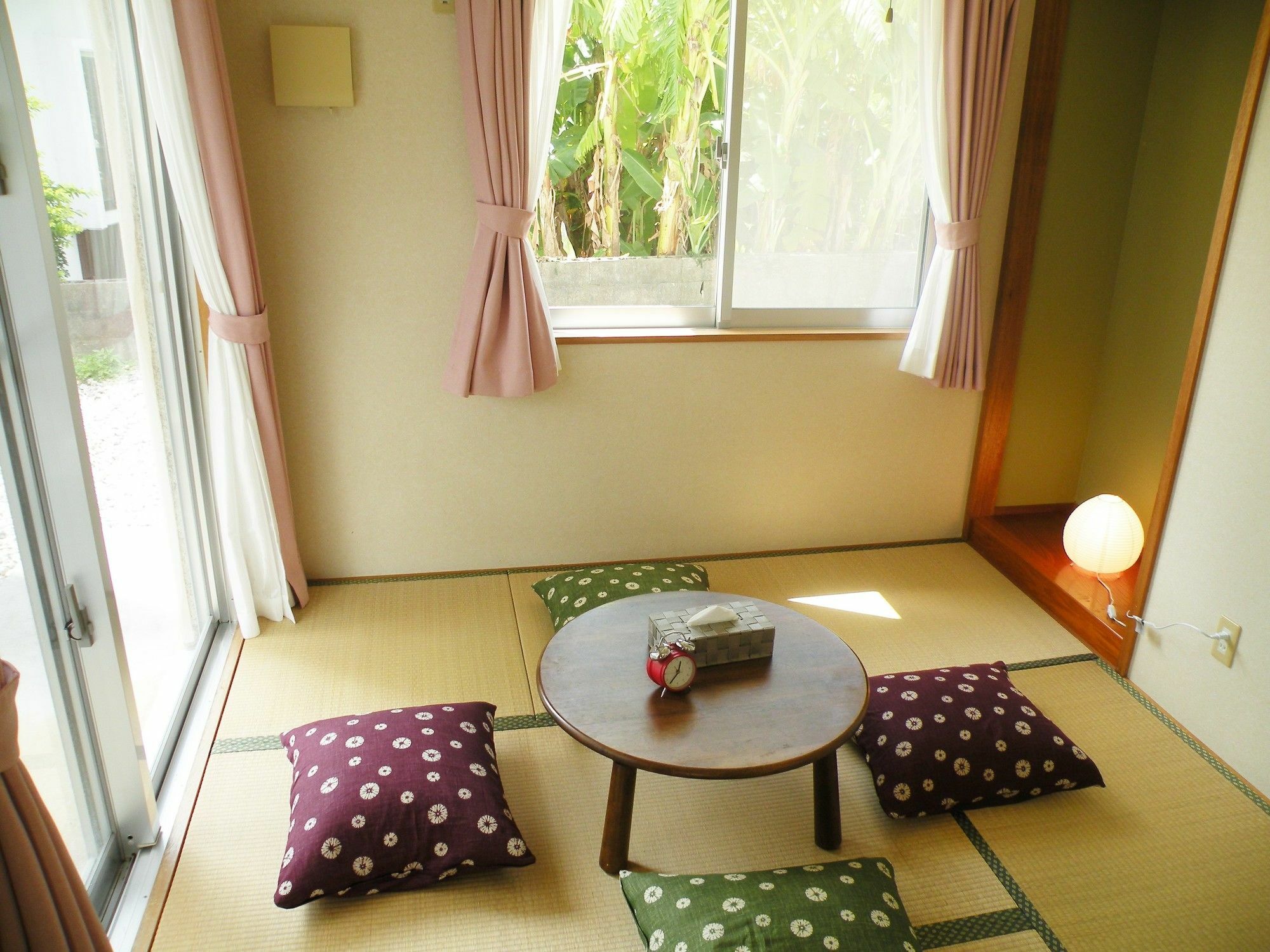 Motobu Cottage Nobaru Exteriör bild
