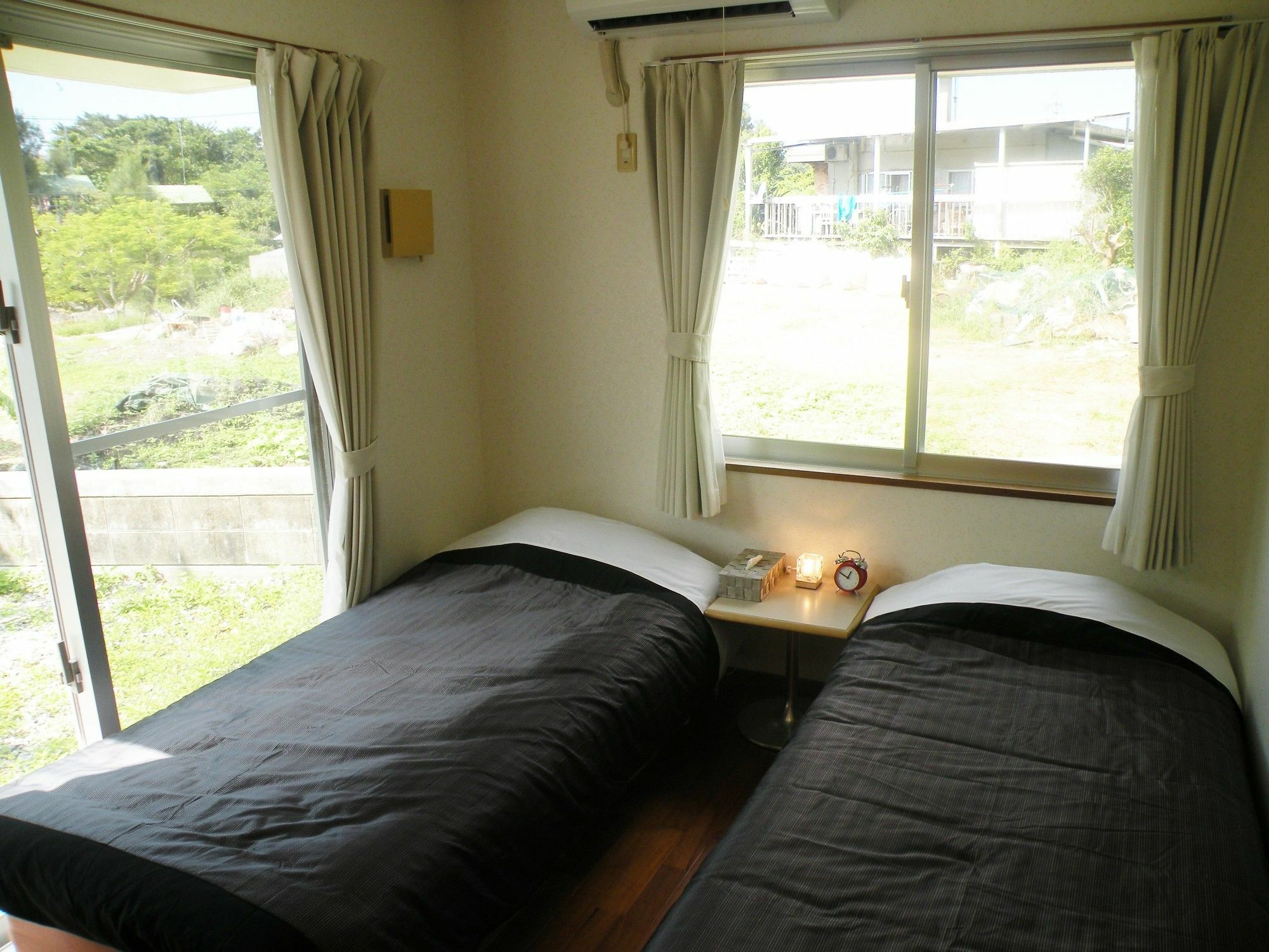 Motobu Cottage Nobaru Exteriör bild